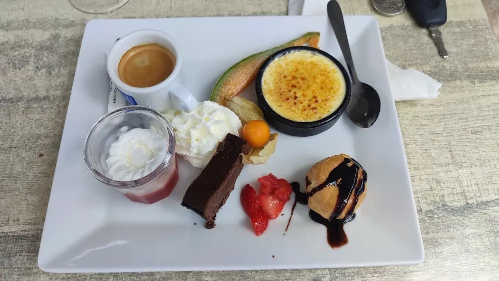Café Gourmand